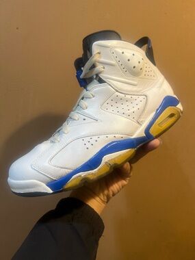 Air Jordan retro 6 sport blue size 11 beaters